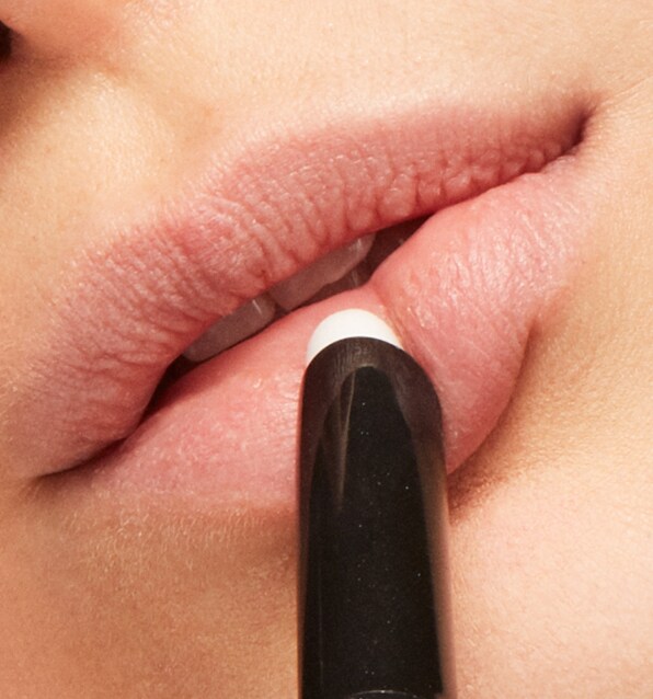 NEED TO UPDATE YOUR MAKEUP BAG?